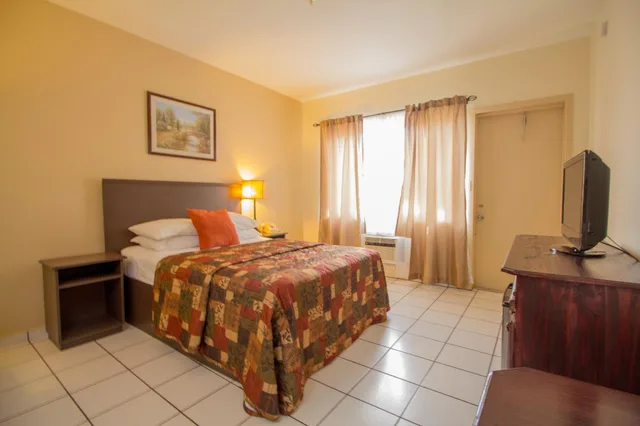 غرفة اقتصادية مفردة لذوي الإعاقة، Parkway Inn Airport Motel 1/5