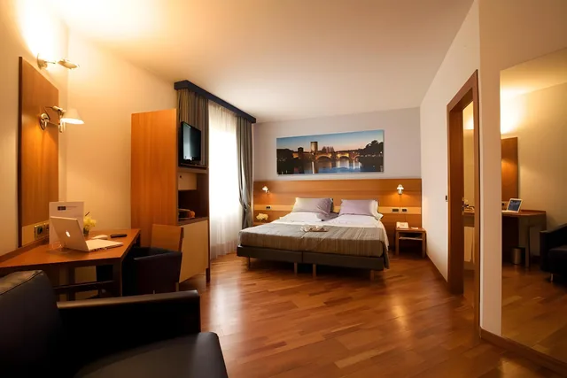 Quality, Double Bed, Best Western Hotel Fiera Verona 1/2