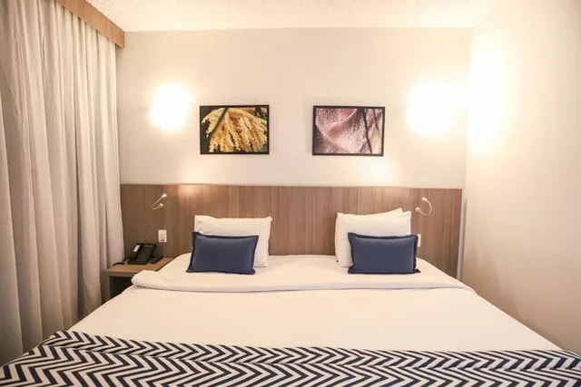 غرفة فاخرة بسرير كينج، Ramada by Wyndham Campinas Viracopos 4/8