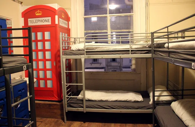 سكن مشترك مختلط بستة أسرّة بحمام مشترك، Hostel One Notting Hill 1/1