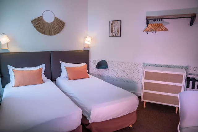 غرفة سوبيريور بسريرين منفصلين، Best Western Aramis Saint-Germain 1/9
