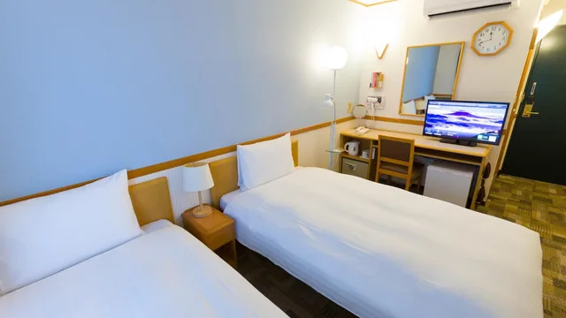 غرفة بسريرين منفصلين للمدخنين، Toyoko Inn Kokura-eki Shinkansen-guchi 7/10