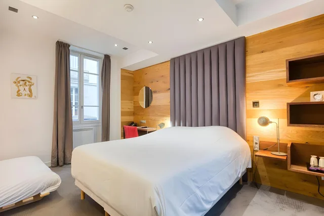 Room, Quadruple, Hotel Du Jeu De Paume 1/1