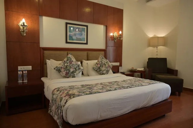 غرفة تنفيذية بسرير مزدوج، Hk Clarks Inn Amritsar 2/4