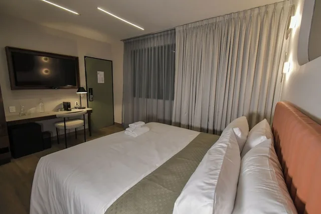 غرفة قياسية بسرير كوين، Expo Satelite Hotel and Suites 5/7