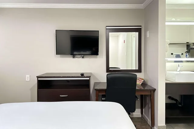 غرفة بسرير كوين، Rodeway Inn National City San Diego South 4/4