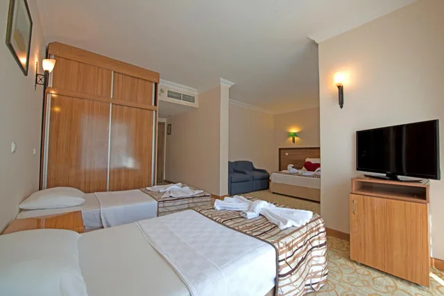 Family Room - Resort، Green Nature Resort And Spa 4/6