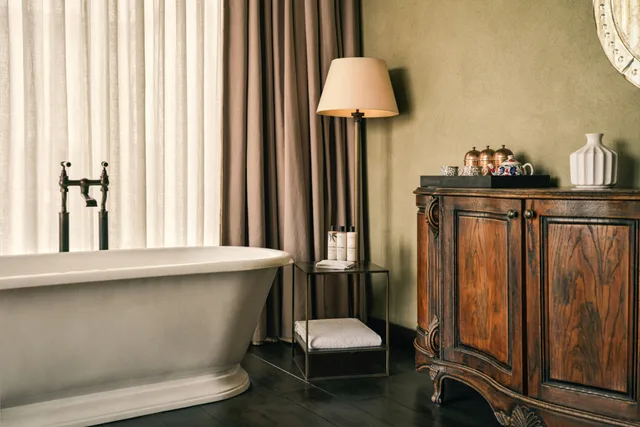 Medium، Soho House Istanbul 6/6