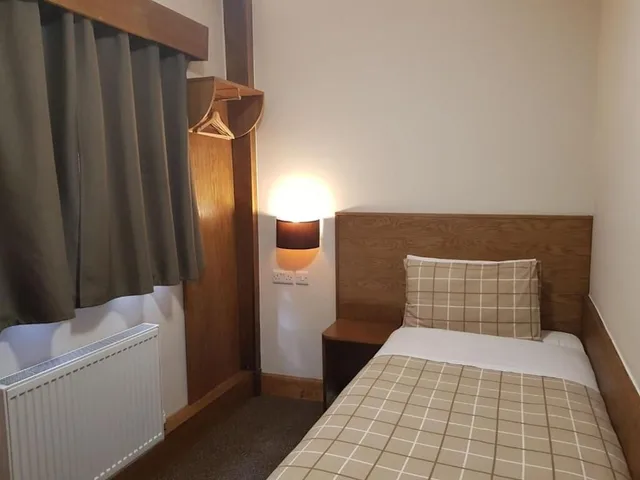 غرفة مفردة، CROSSHILL HOUSE 7/8