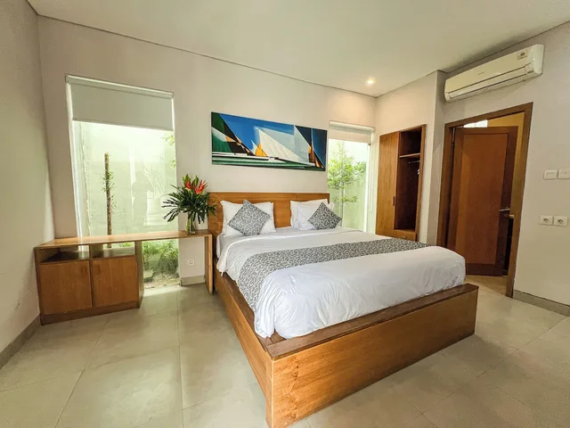 5 Bedrooms, Villa, 5 Double Beds, Apple Villa & Suite Seminyak 7/9