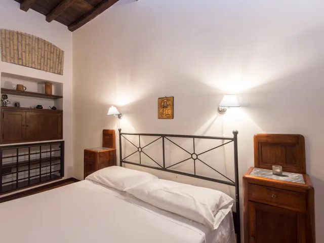 شقة بسرير كوين وسريرين منفصلين بغرفتي نوم، RSH Piazza Navona Charming Apartment 2 3/7
