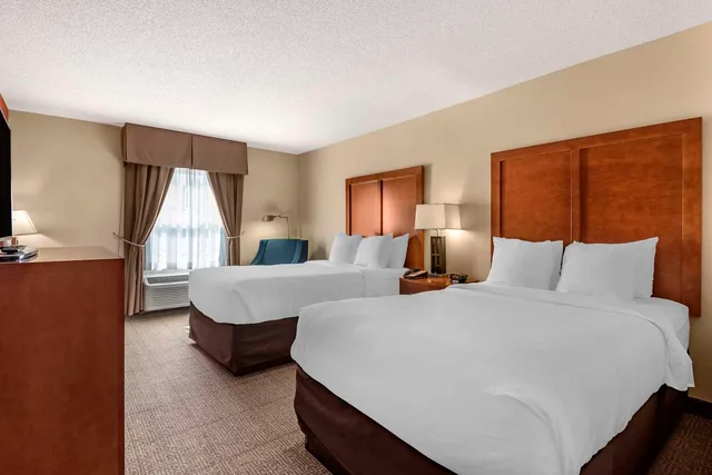 غرفة بسريرين مزدوجين، Comfort Inn Augusta Me 3/6
