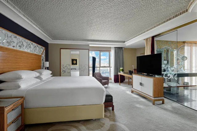 جناح بغرفتي نوم مع دخول صالة النادي، Intercontinental Citystars Cairo 1/1