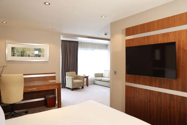 جناح بسرير كينج، Doubletree By Hilton Milton Keynes 2/3
