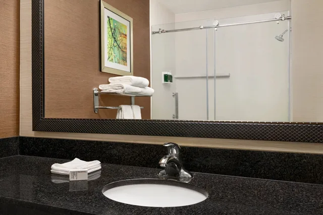 غرفة بسرير كوين، Fairfield Inn By Marriott Philadelphia Airport 8/10