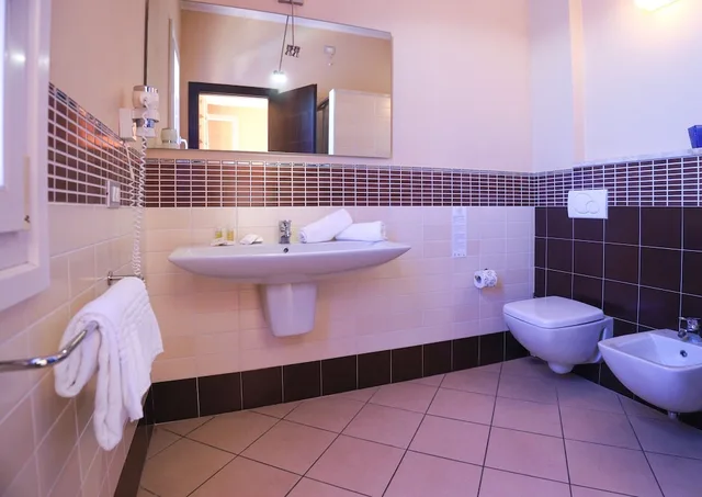 غرفة كلاسيكية ثلاثية، Janus Hotel 5/7
