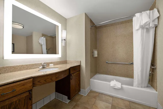 جناح بسرير كينج مع أريكة لذوي الإعاقة، Homewood Suites By Hilton Bakersfield 2/3