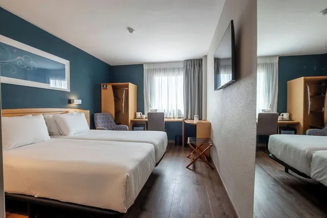 غرفة مفردة بسريرين منفصلين، Travelodge Alicante Puerto 8/10