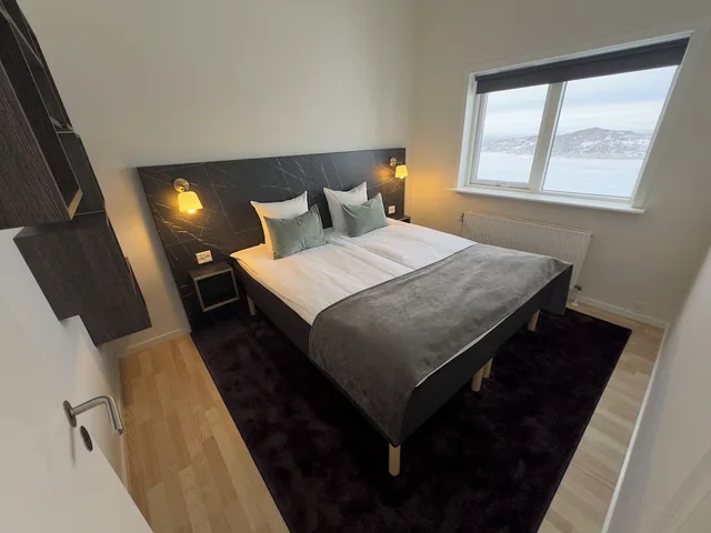 شقة ديلوكس بسرير كينج، Hotel Arctic 1/2