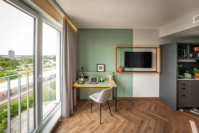 استوديو بسرير مزدوج، LOGINN Hotel Berlin Airport 4/9