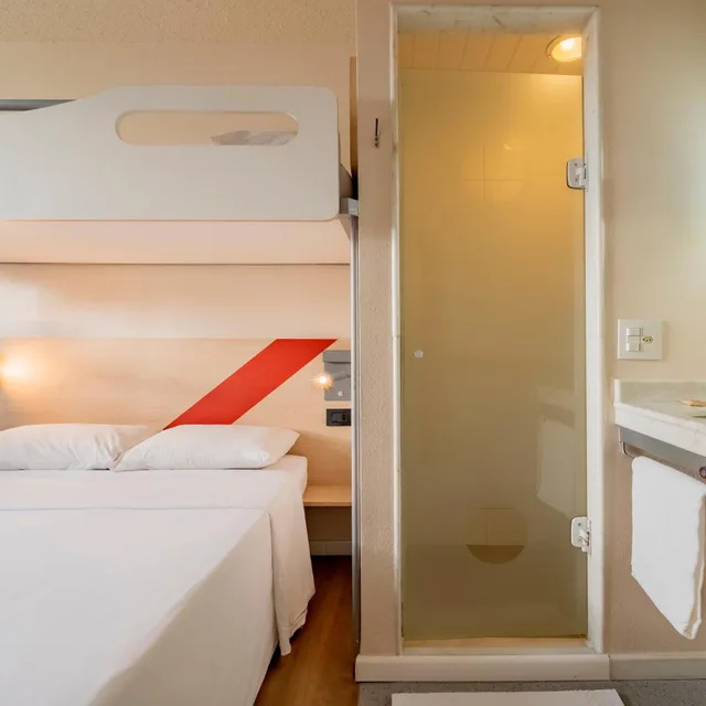 شقة سوبيريور بسرير مزدوج وسرير فردي، Ibis Budget Sao Paulo Paulista 4/7
