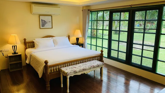 1 Bedroom, Garden Villa, King Bed، Fisherman Way Beach Resort 3/8