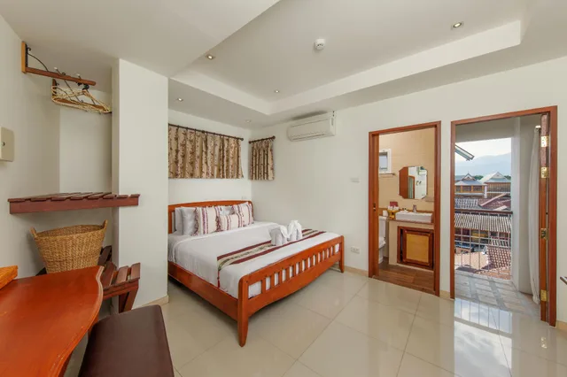 جناح جونيور، Rendezvous Classic House 1/1