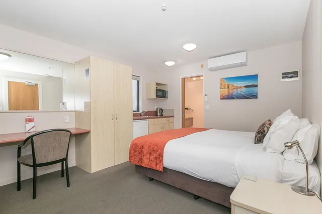 استوديو سوبيريور بسرير كينج، Bella Vista Motel Wanaka 3/10