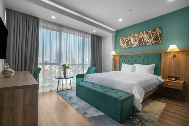 Standard Double Room, Royal Tulip Hotel and Casino Jewel 1/5