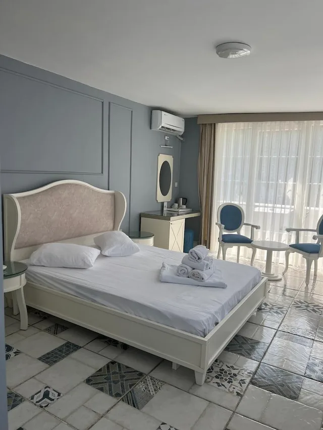 غرفة ديلوكس بسرير مزدوج بشرفة، Buyukada Cankaya Hotel 8/10