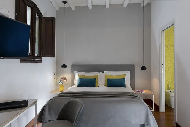 غرفة قياسية ثلاثية بسرير مزدوج، Maison Giulia 1/10