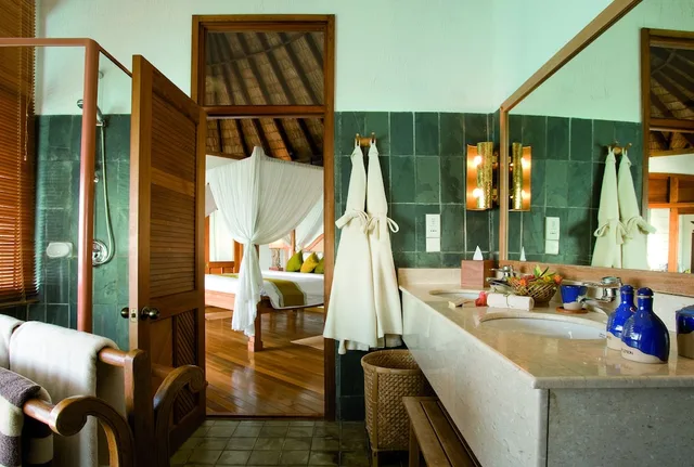 Lagoon Villa, King Bed، Coco Palm Dhuni Kolhu 8/8