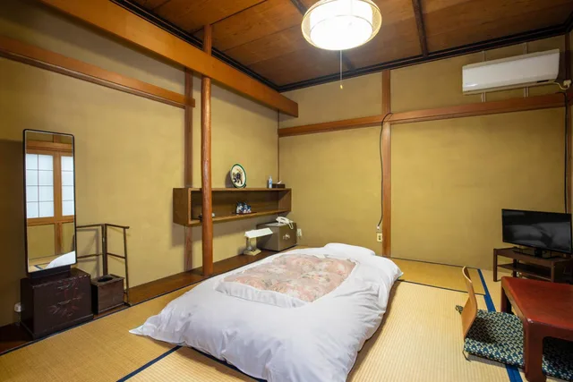 غرفة مفردة بحمام مشترك، Daibutsu Ryokan 1/2