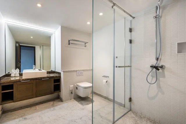 جناح دوبلكس تنفيذي بسرير كينج، Novotel Suites Shanghai Hongqiao 2/3