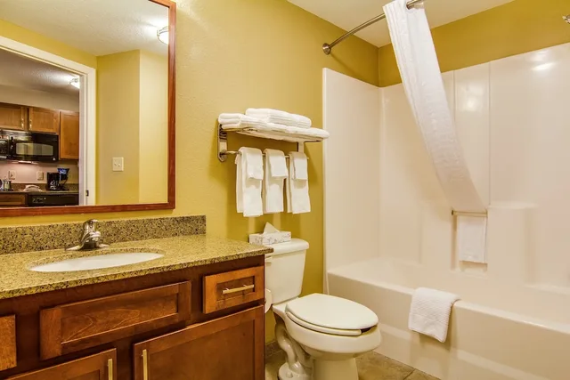 جناح استوديو بسريرين مزدوجين لذوي الإعاقة، Candlewood Suites Jacksonville East Merril Road 6/8