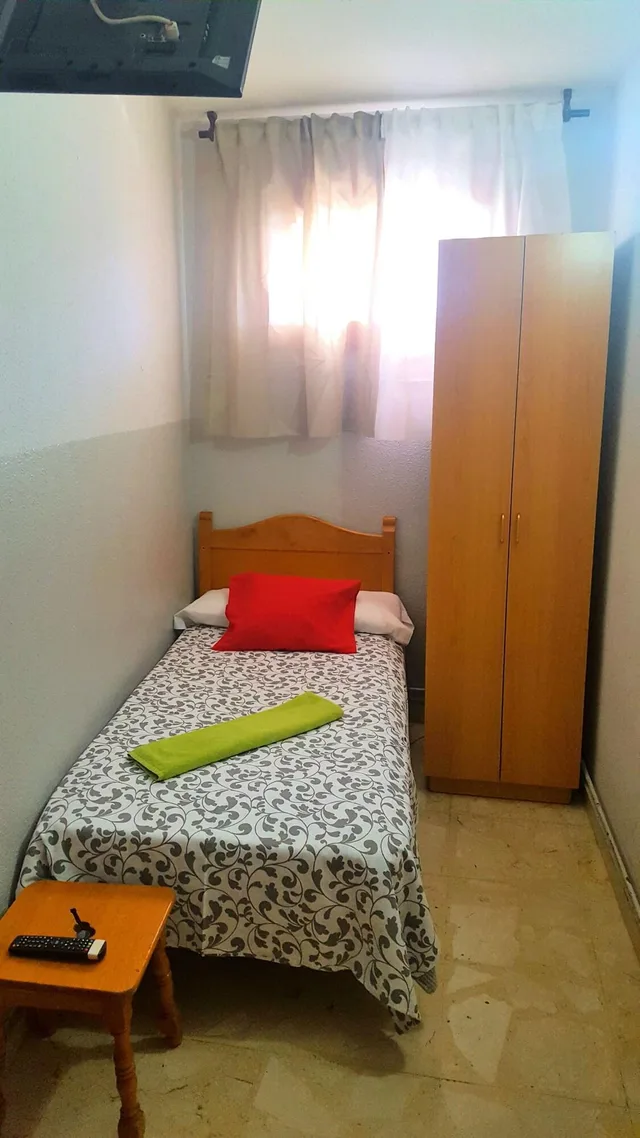 غرفة مفردة بحمام مشترك، El Peine Hostal 2/4