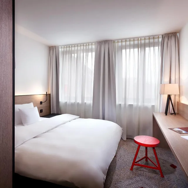 غرفة كومفورت بسرير كينج، Sorat Hotel Saxx Nurnberg 5/10