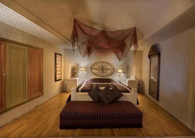 Cave, Presidential, Suite, King Bed، Anatolian Houses 2/7