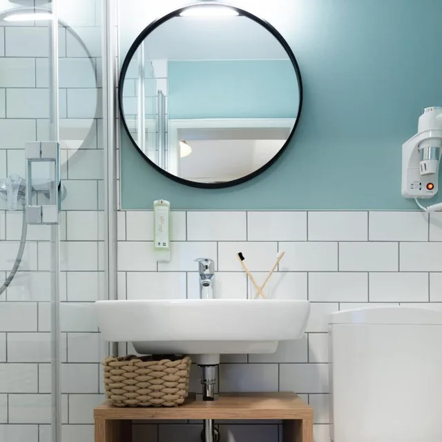 غرفة قياسية بسرير كينج وسرير كوين، Garner Hotel Cologne - Engelbertz By IHG 6/6