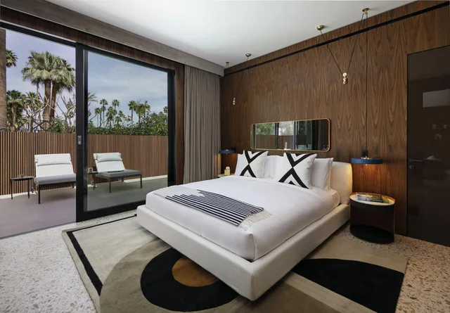 جناح بجاكوزي، L Horizon Resort and Spa 1/3