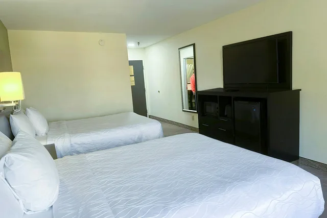غرفة بسريرين كوين، OYO Hotel Rome West GA 2/6