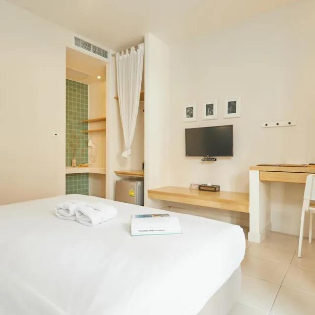 Superior, Double Bed, Talay Hotel & Villa 5/8