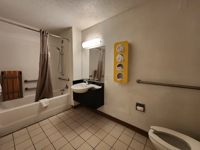 غرفة بسريرين كوين لذوي الإعاقة، Motel6 Baytown, TX - Baytown East 9/9