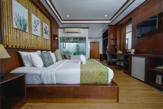 Deluxe, Double Bed, Pool and Cliff View، Railay Phutawan Resort 2/4