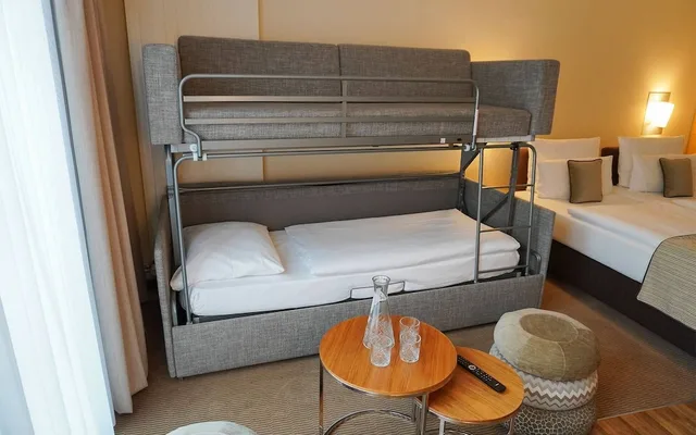 غرفة سوبيريور عائلية بسريرين منفصلين وسرير بطابقين، Centrovital Spa Sports Hotel 7/9