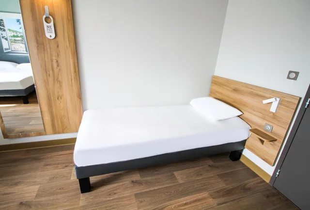 غرفة رباعية، B And B Hotel Montelimar Sud 6/9