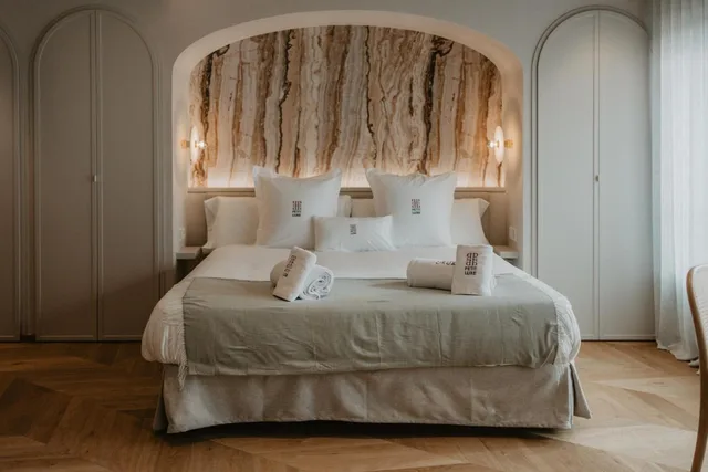 جناح جونيور بشرفة، Hotel Boutique Petit Luxe 1/9