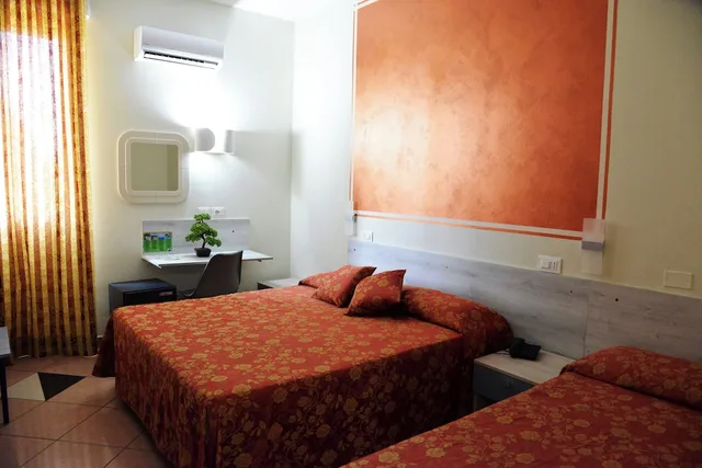 Room, Triple, 1 Queen and 1 Single Bed, Il Parco 6/10