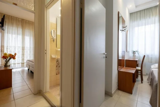 Family, Lateral Side Sea View، Hotel Elios 4/4