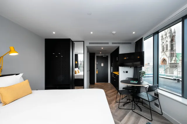 شقة استوديو بسرير كينج مع أريكة، Staycity Aparthotels Tivoli 3/4